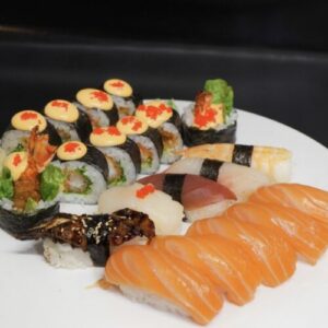 Sushi maki nigiri